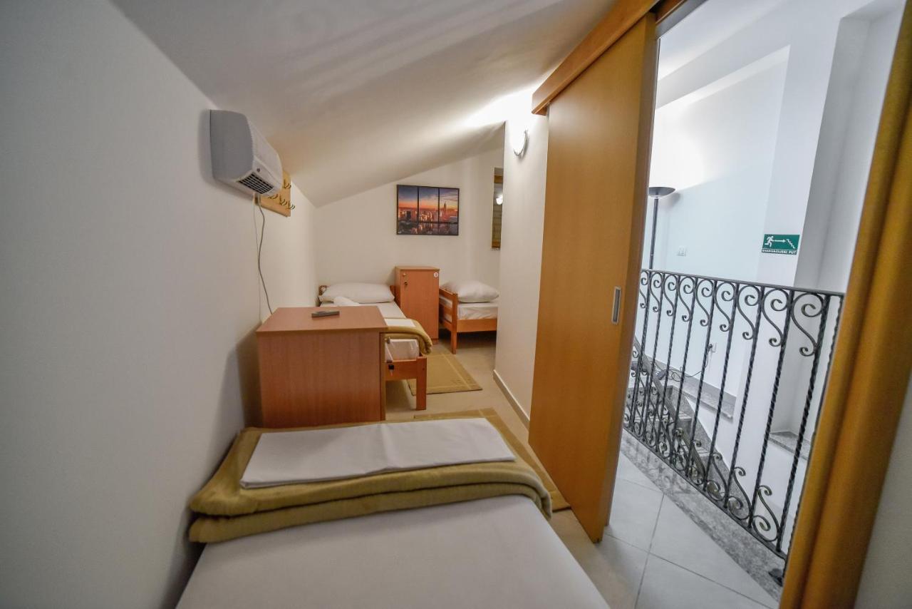 Hostel Sinj Dış mekan fotoğraf