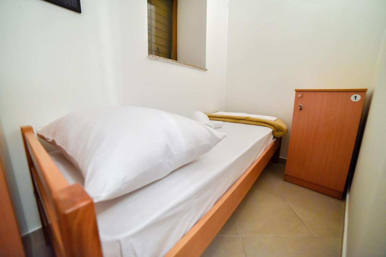 Hostel Sinj Dış mekan fotoğraf